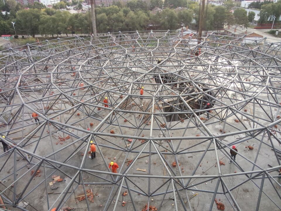 长春全民健身中心网架